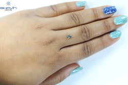 0.28 CT, Oval Diamond, Green Color , Clarity VS2