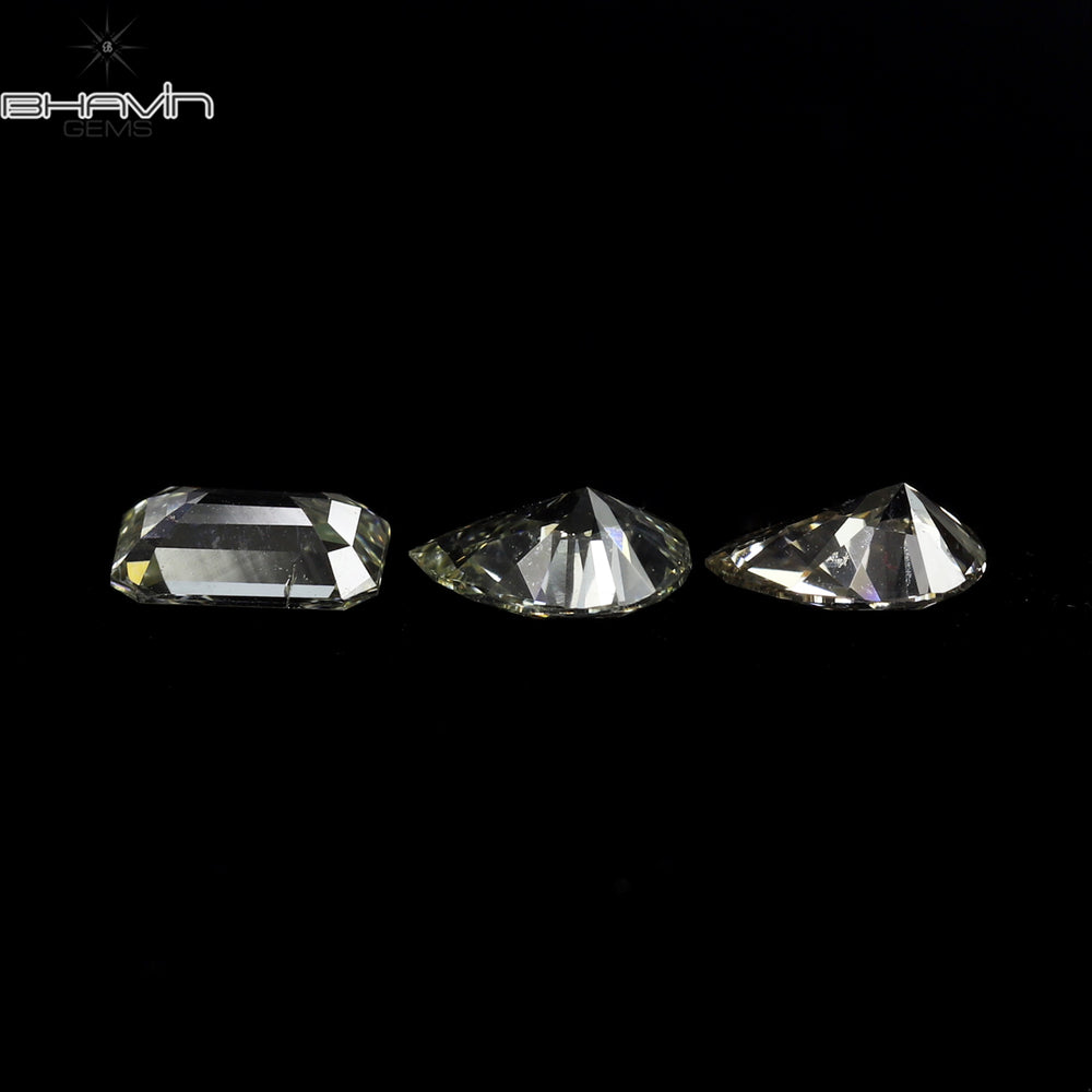0.59 CT/3 PCS Pear-Emerald Shape Natural Diamond White Color VS-SI Clarity (4.77 MM)