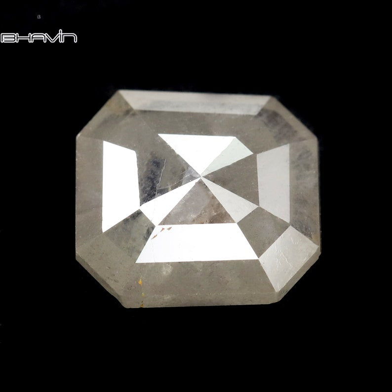 2.14 CT Square Emerald Diamond White Diamond Clarity I3 (8.41 MM)