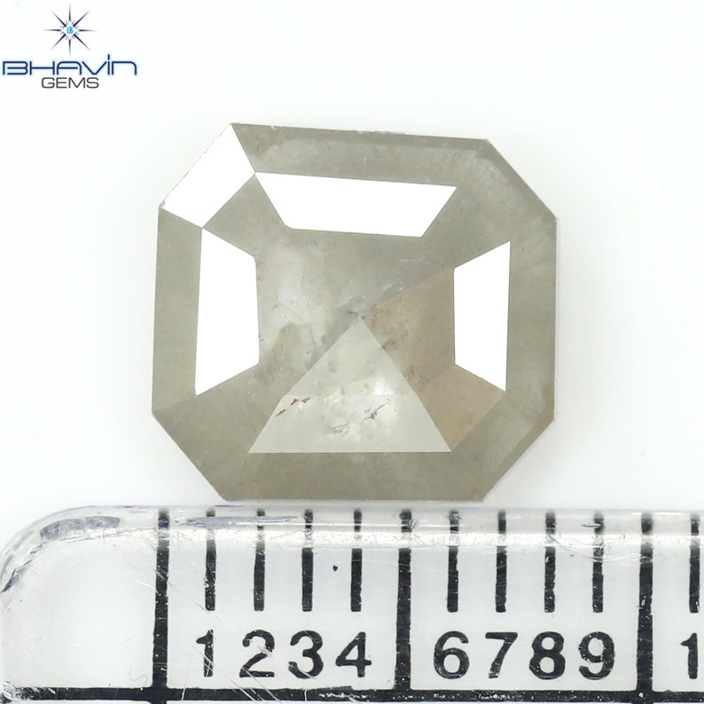 2.14 CT Square Emerald Diamond White Diamond Clarity I3 (8.41 MM)