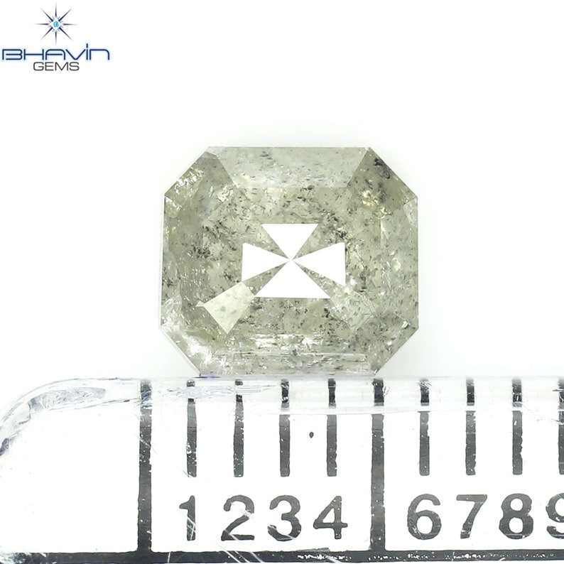 0.86 CT スクエア エメラルド ダイヤモンド ホワイト ダイヤモンド クラリティ I3 (5.65 MM)