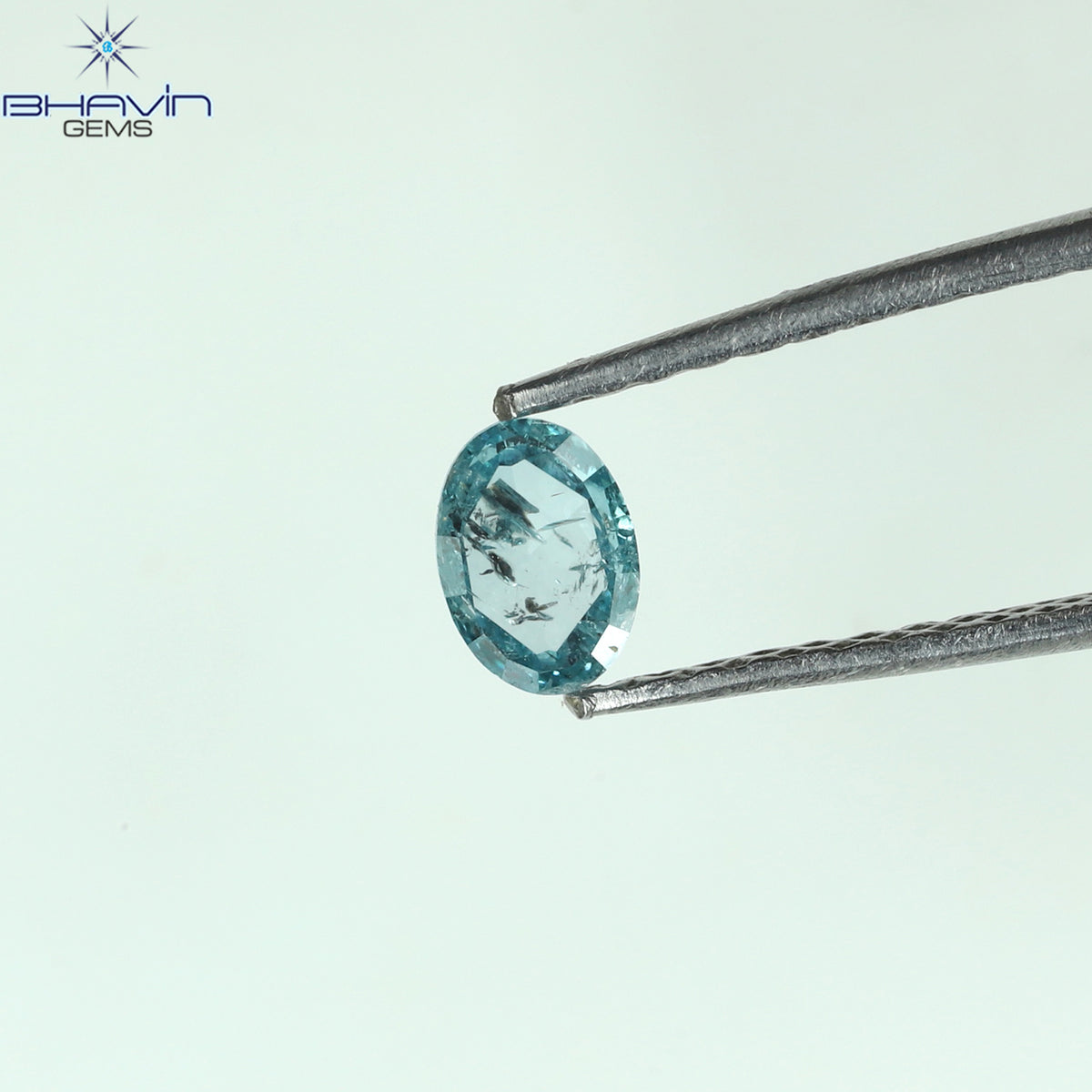 0.22 CT オーバルシェイプ 天然ダイヤモンド ブルーカラー I2 クラリティ (4.78 MM)
