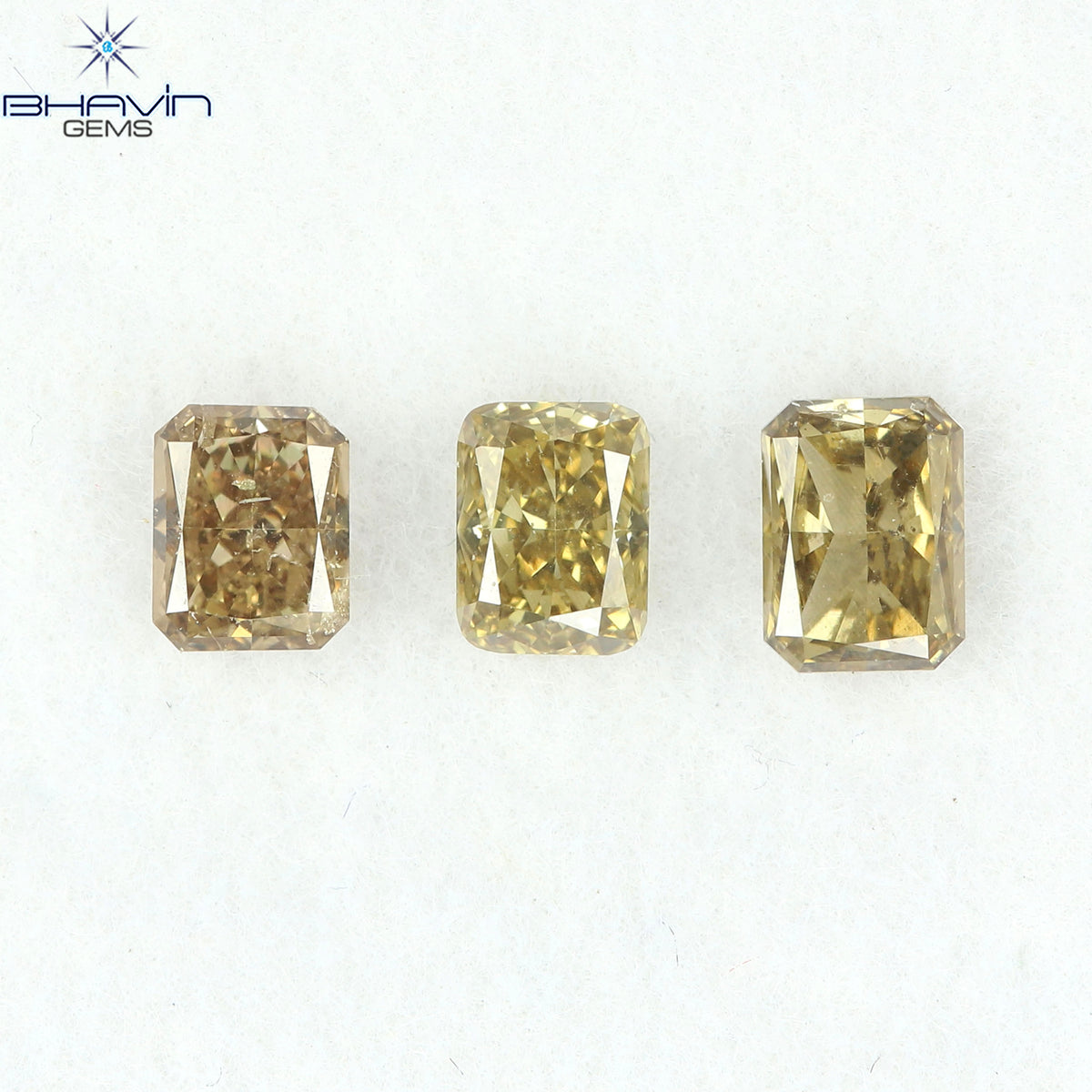 0.86 CT/3 Pcs Natural Mix Diamond Brown Color Clarity SI (4.50 MM)