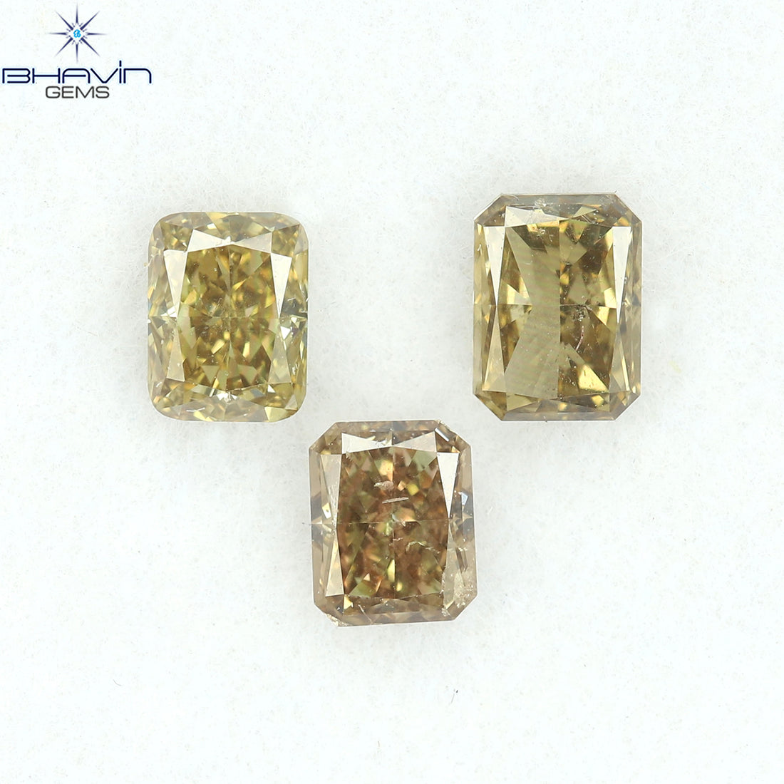 0.86 CT/3 Pcs Natural Mix Diamond Brown Color Clarity SI (4.50 MM)