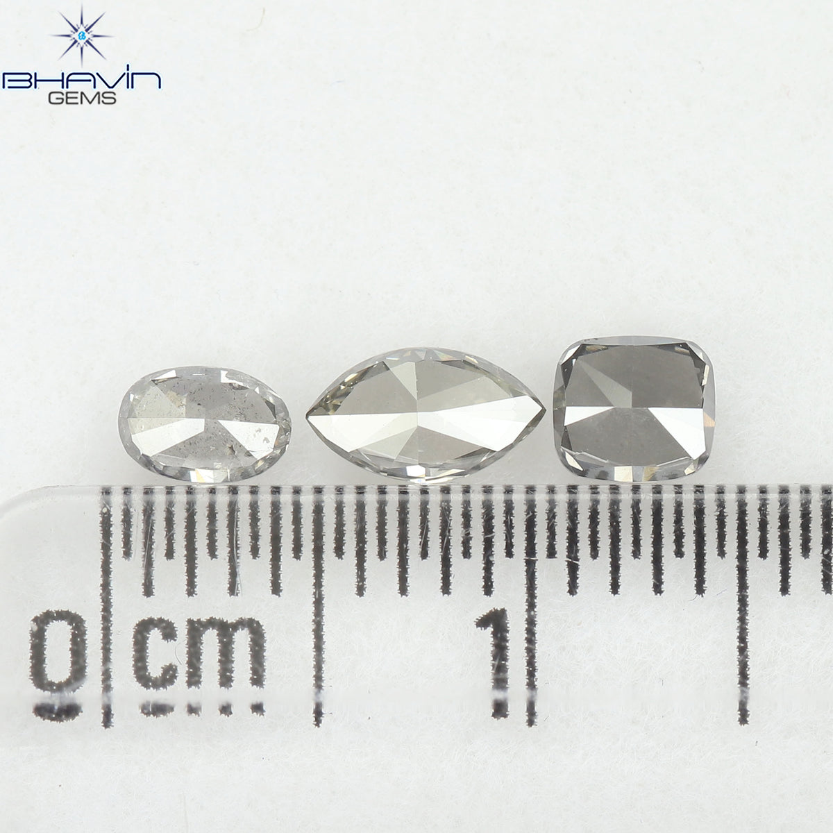 0.70 CT/3 Pcs Natural Mix Diamond Grey Color Clarity SI (5.70 MM)