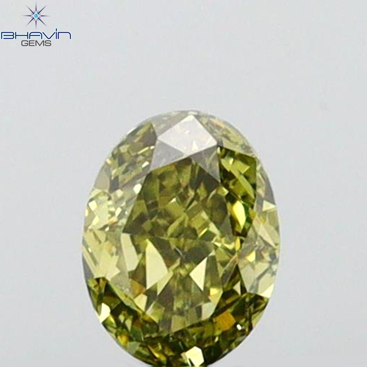 0.18 CT オーバルシェイプ 天然ダイヤモンド グリーン (カメレオン) カラー VS2 クラリティ (3.88 MM)