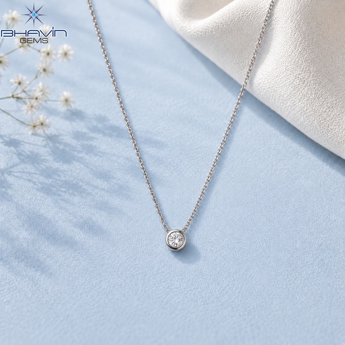 三角ダイヤモンド、天然ダイヤモンドリング、ソルトアンドペッパーダイヤモンド、ゴールドリング、エンゲージリング、マリッジリング、ダイヤモンドリング