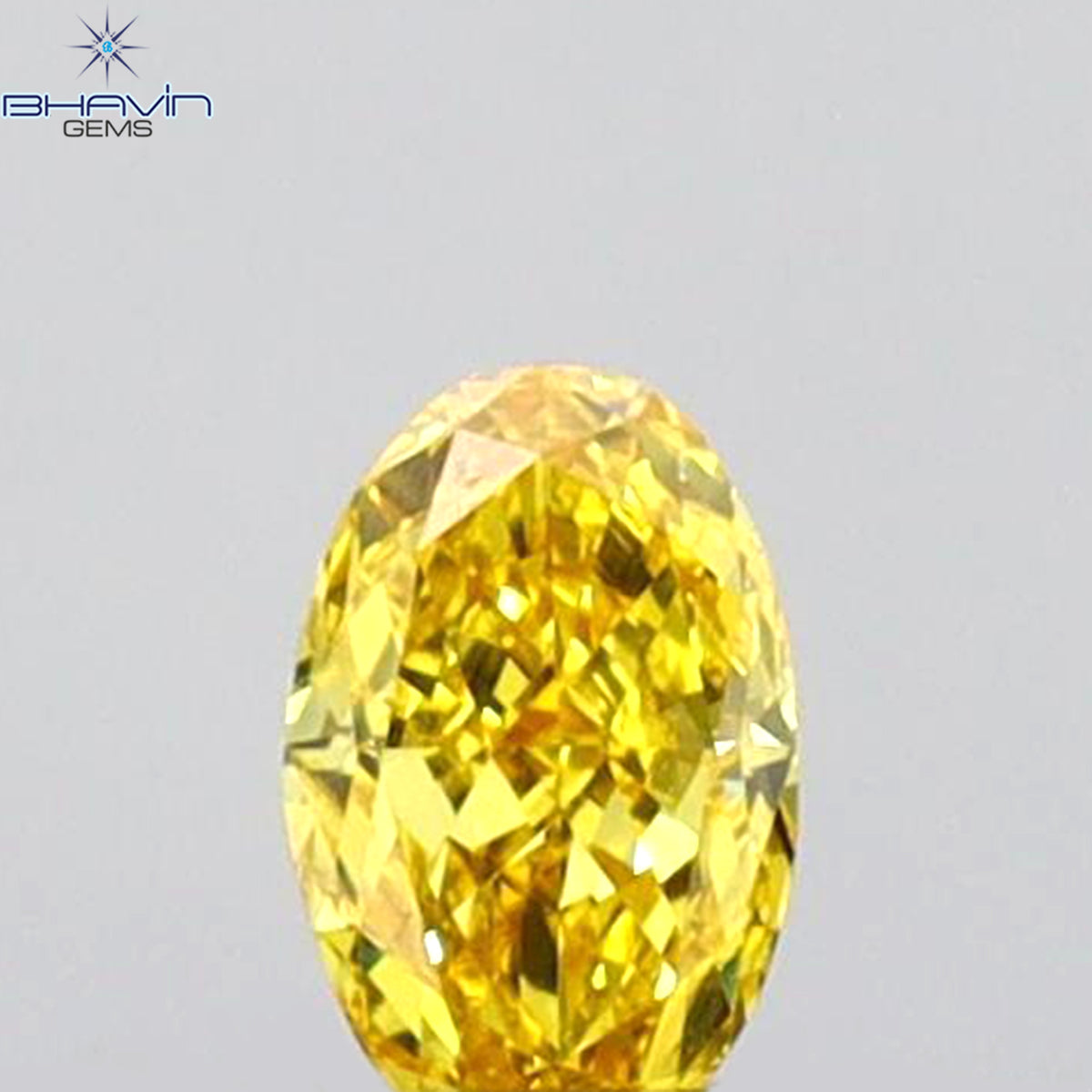 0.12 CT オーバルシェイプ 天然ダイヤモンド イエローオレンジカラー VS1 クラリティ (3.84 MM)
