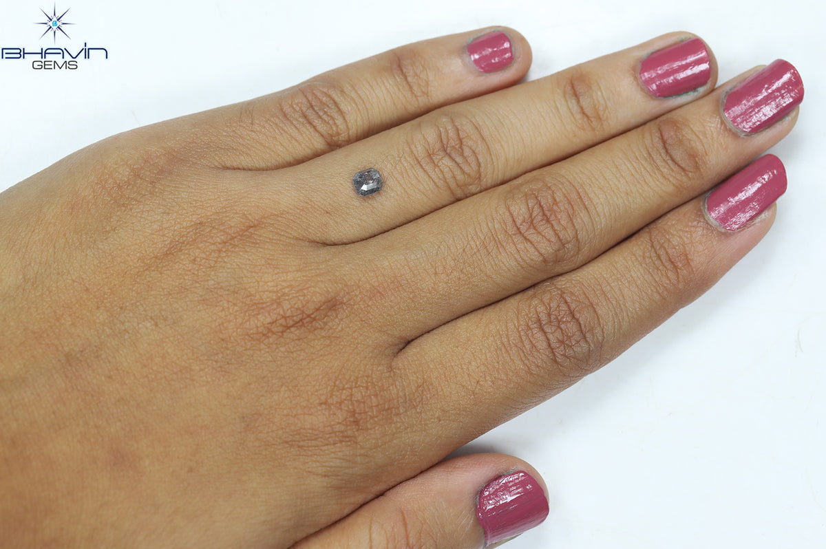 0.41 CT スクエア カット シェイプ 天然ダイヤモンド ソルト アンド ペッパー カラー I3 クラリティ (6.43 MM)