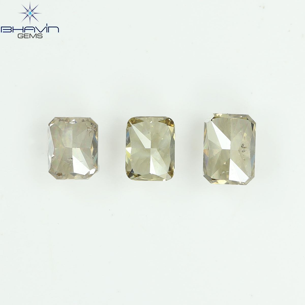 0.86 CT/3 Pcs Natural Mix Diamond Brown Color Clarity SI (4.50 MM)