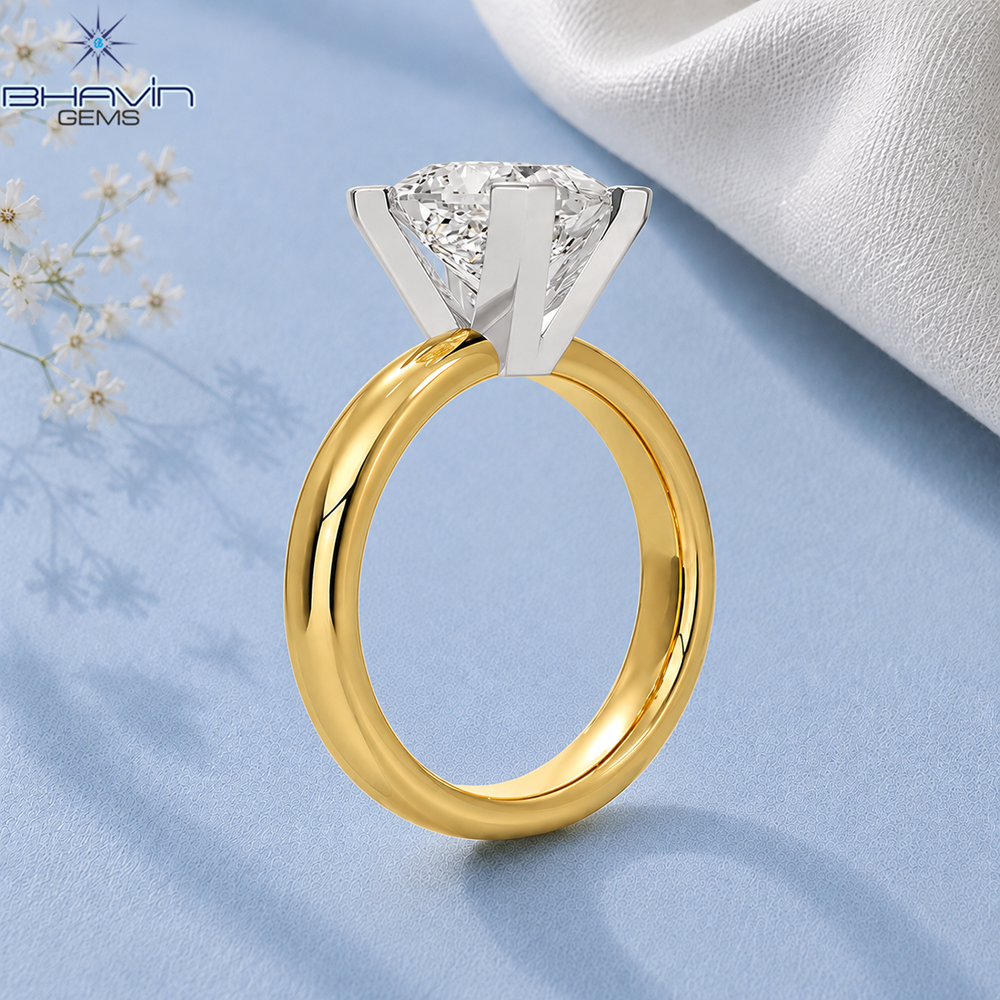 Lab Grown Princess Cut Diamond Solitaire Engagement Ring