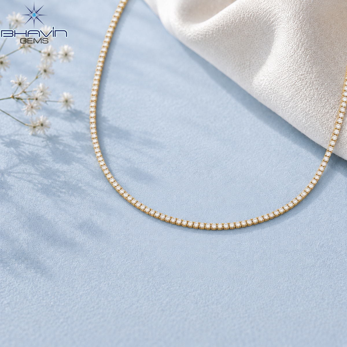 Classic Round Diamond Tennis Necklace with Sleek Continuous Design