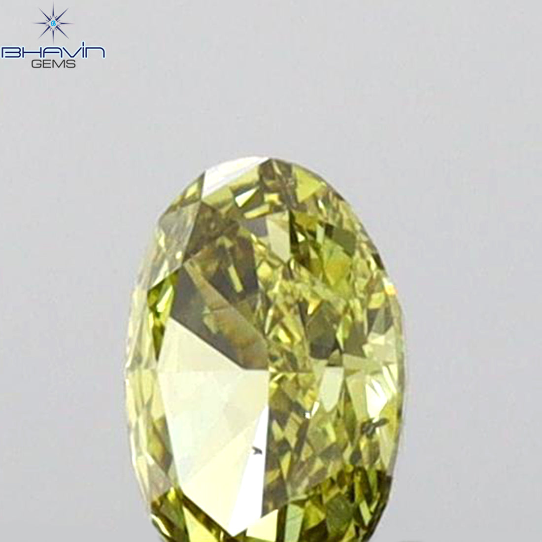 0.18 CT オーバルシェイプ 天然ダイヤモンド グリーンカラー SI1 クラリティ (4.21 MM)