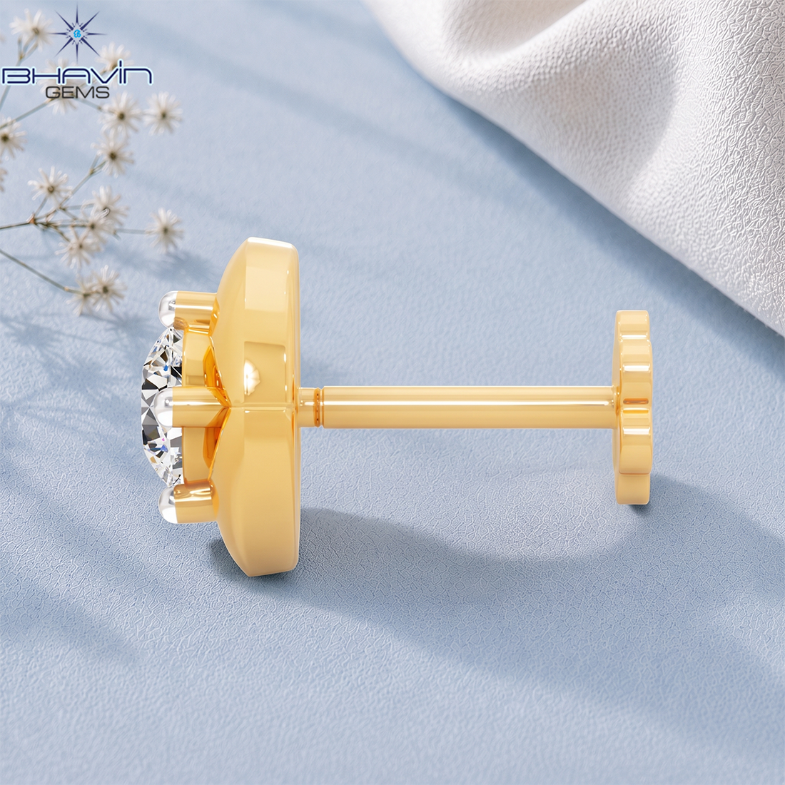 Classic Round Diamond Nose Pin with Elegant Circular Petal Frame