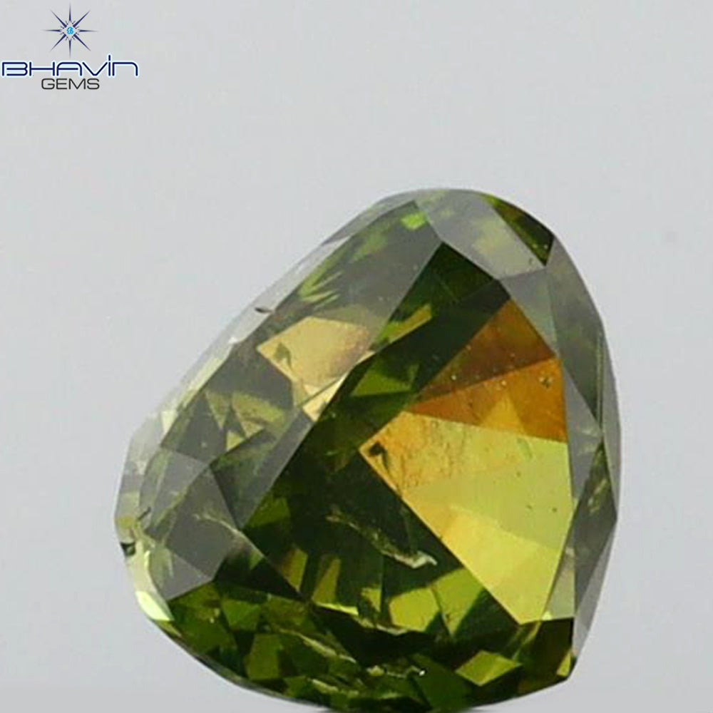 0.24 CT ハート シェイプ ナチュラル ダイヤモンド グリーン カラー SI1 クラリティ (4.11 MM)