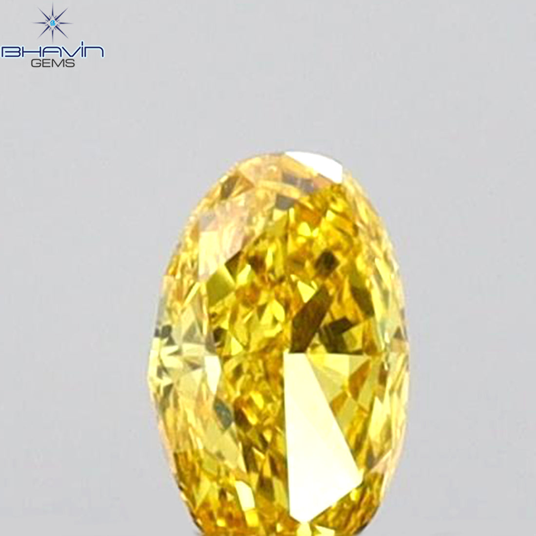 0.12 CT オーバルシェイプ 天然ダイヤモンド イエローオレンジカラー VS1 クラリティ (3.84 MM)