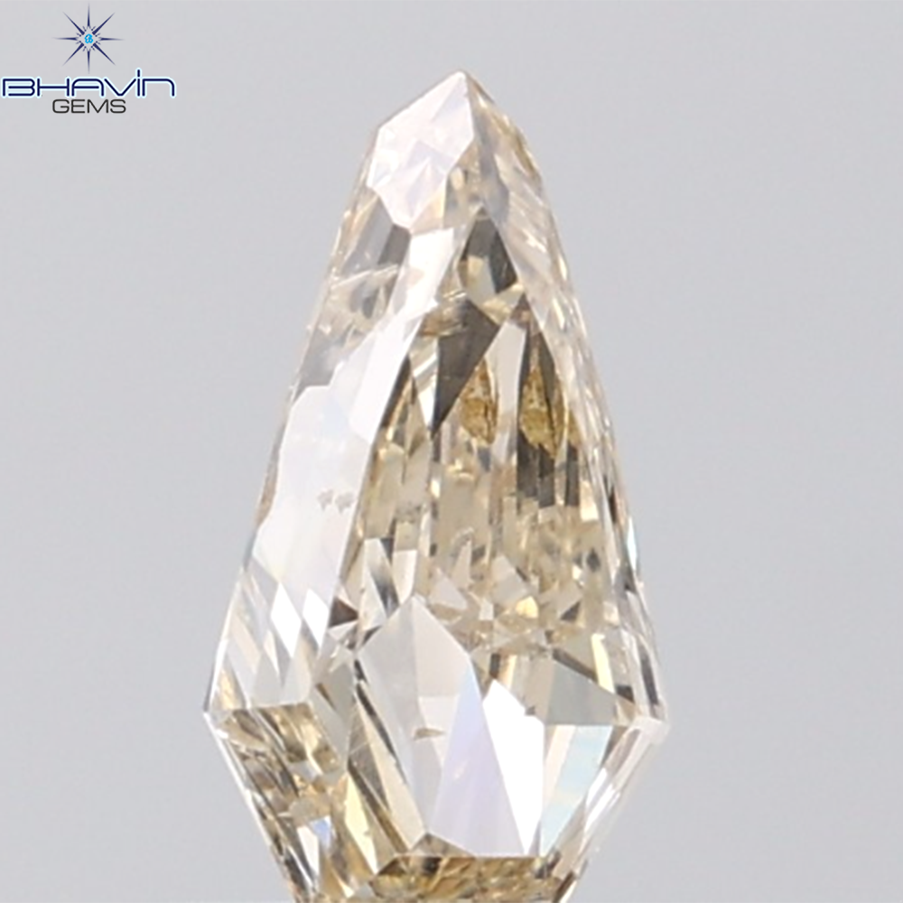 0.12 CT トライアングル シェイプ ナチュラル ダイヤモンド グリーン カラー SI2 クラリティ (3.44 MM)