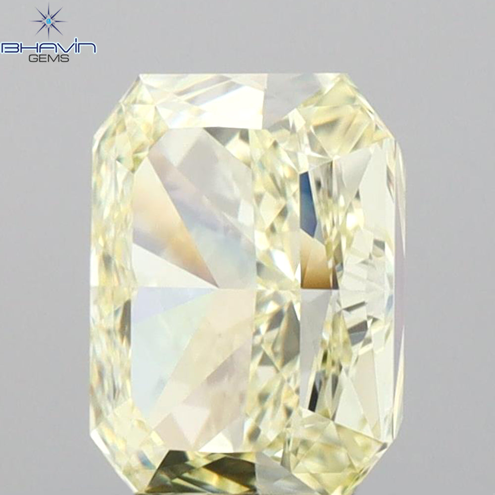 0.58 CT ラディアント シェイプ ナチュラル ダイヤモンド ホワイト カラー SI1 クラリティ (4.79 MM)
