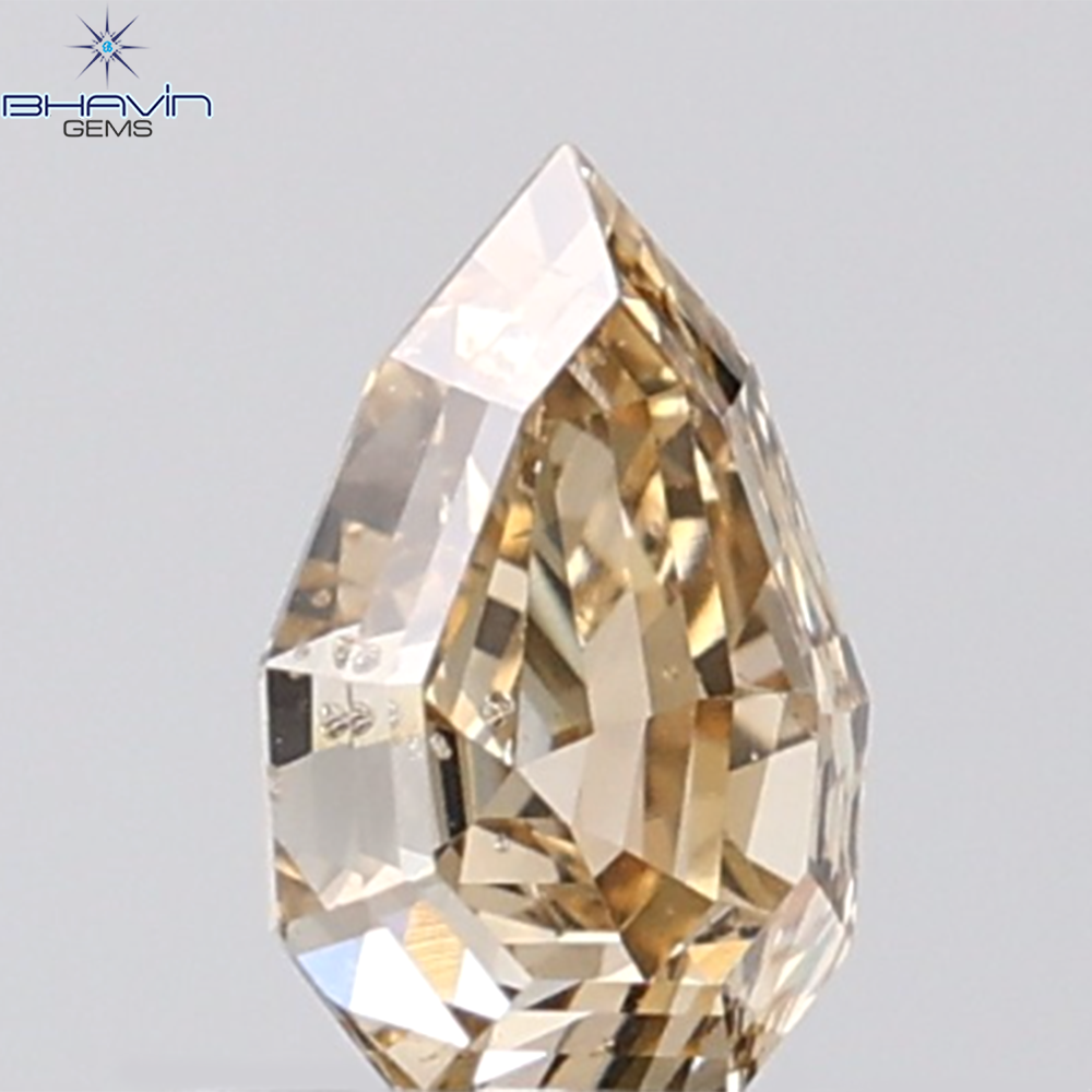 0.12 CT トライアングル シェイプ ナチュラル ダイヤモンド グリーン カラー SI2 クラリティ (3.44 MM)