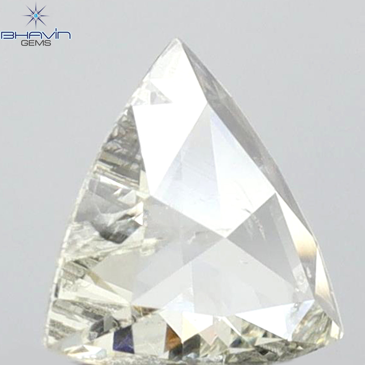 0.12 CT トライアングル シェイプ ナチュラル ダイヤモンド グリーン カラー SI2 クラリティ (3.44 MM)