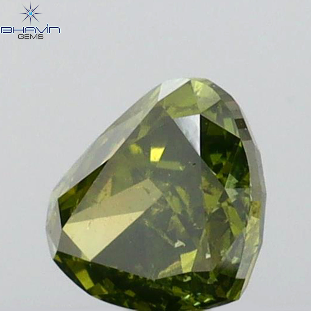 0.24 CT ハート シェイプ ナチュラル ダイヤモンド グリーン カラー SI1 クラリティ (4.11 MM)