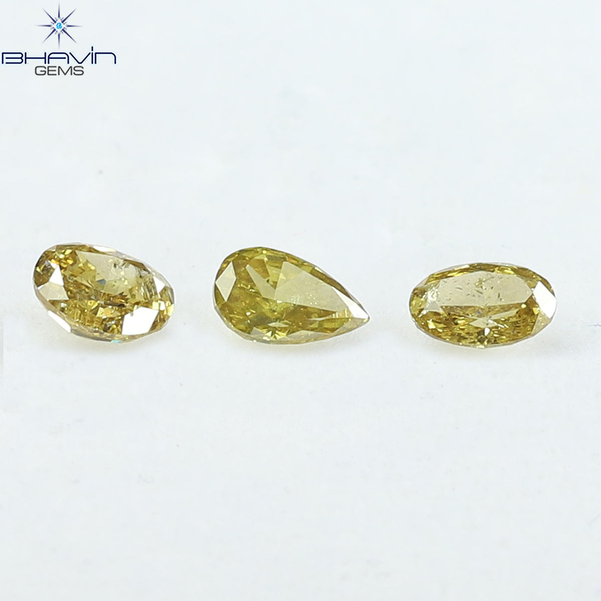 1.08 CT/3 Pcs Natural Mix Diamond Green-Yellow Color Clarity SI (5.78 MM)
