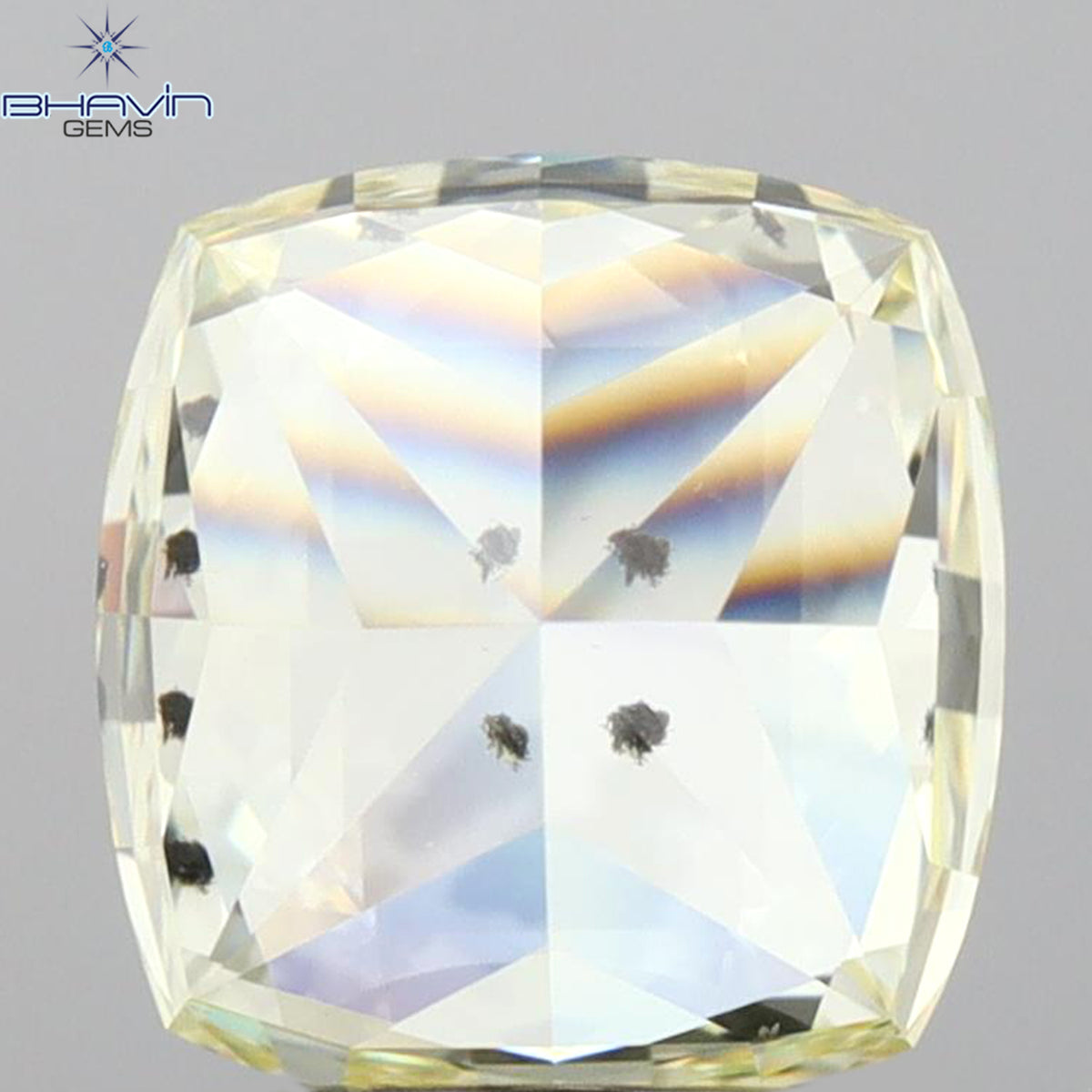 GIA認定 2.01 CT クッションダイヤモンド Y～Zカラー 天然ダイヤモンド SI2 クラリティ (6.96 MM)