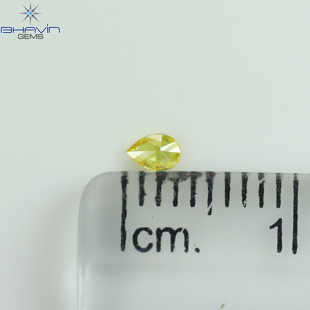 0.06 CT ペアシェイプ 天然ダイヤモンド イエローカラー SI2 クラリティ (3.24 MM)