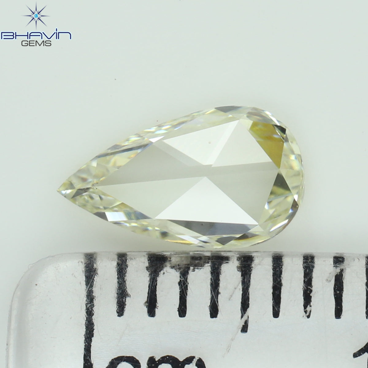 0.64 CT Natural Pear Diamond Light Yellow Color Clarity VVS1 (7.97 MM)