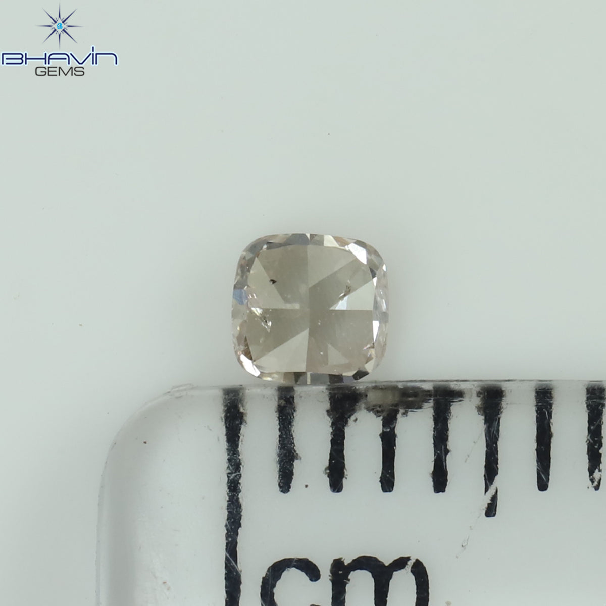 0.05 CT クッションシェイプ 天然ダイヤモンド ピンクカラー VS2 クラリティ (2.28 MM)