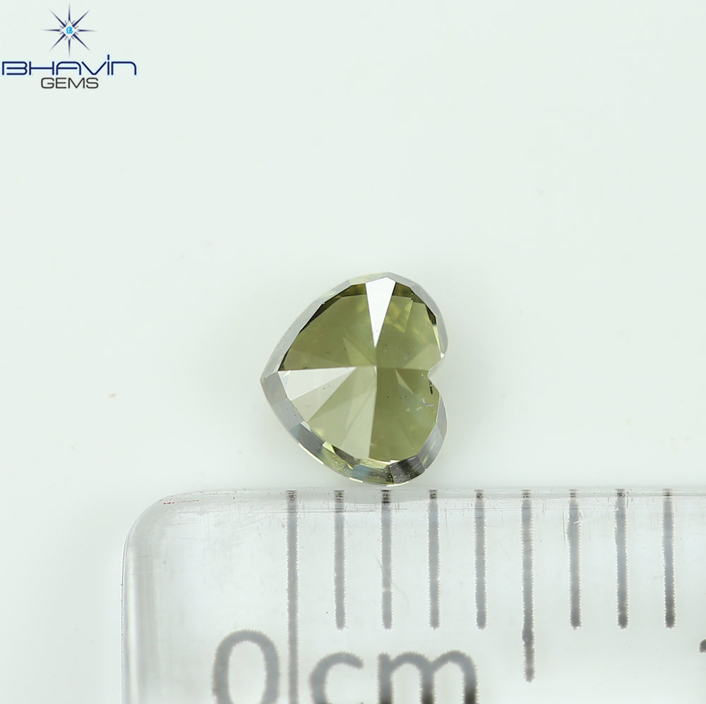 0.41 CT Natural Heart Diamond Green (Chameleon) Color Clarity VS2 (4.52 MM)