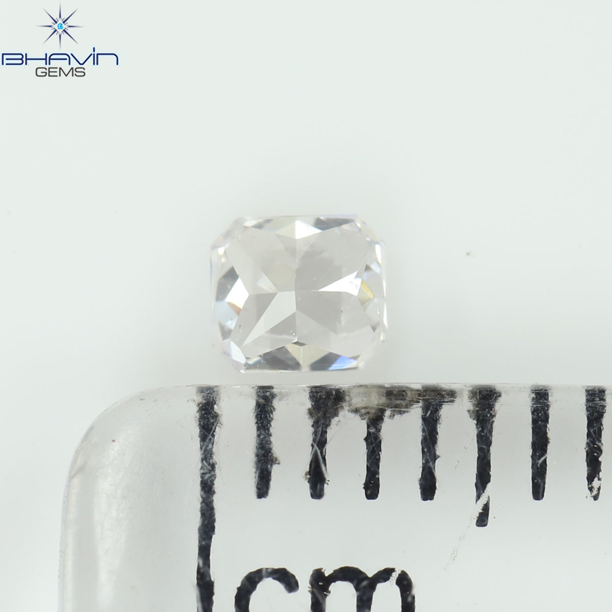 0.15 CT Natural Radiant Diamond Pink Color Clarity VS2 (3.20 MM)