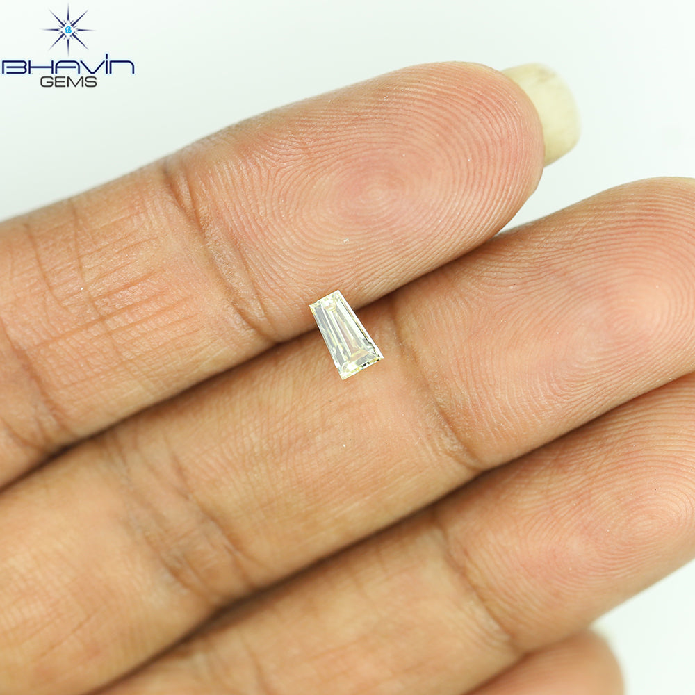 0.24 CT Baguette Shape Natural Diamond Yellow Color VS2 Clarity (5.44 MM)