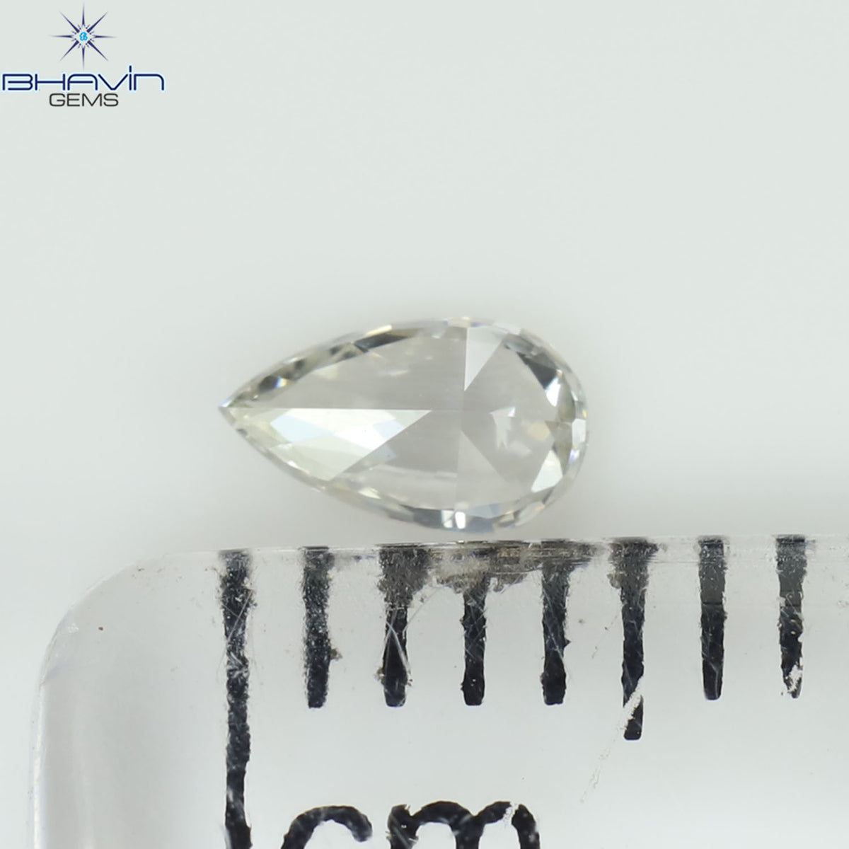 0.13 CT ペアシェイプ 天然ダイヤモンド グレーカラー VS1 クラリティ (4.72 MM)