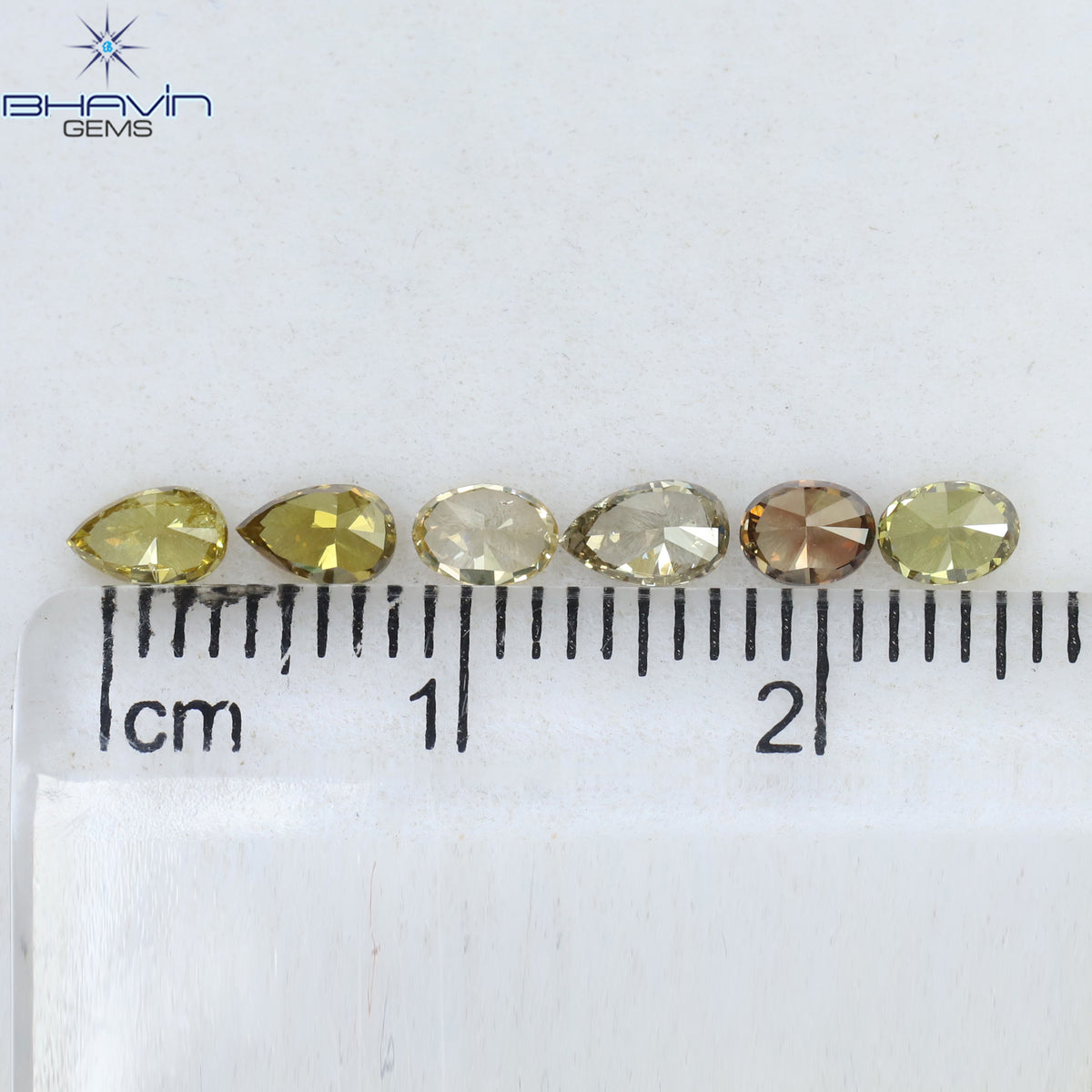1.09 CT/6 Pcs Natural Mix Shape Diamond Mix Fancy Color Clarity SI1 (4.56 MM)