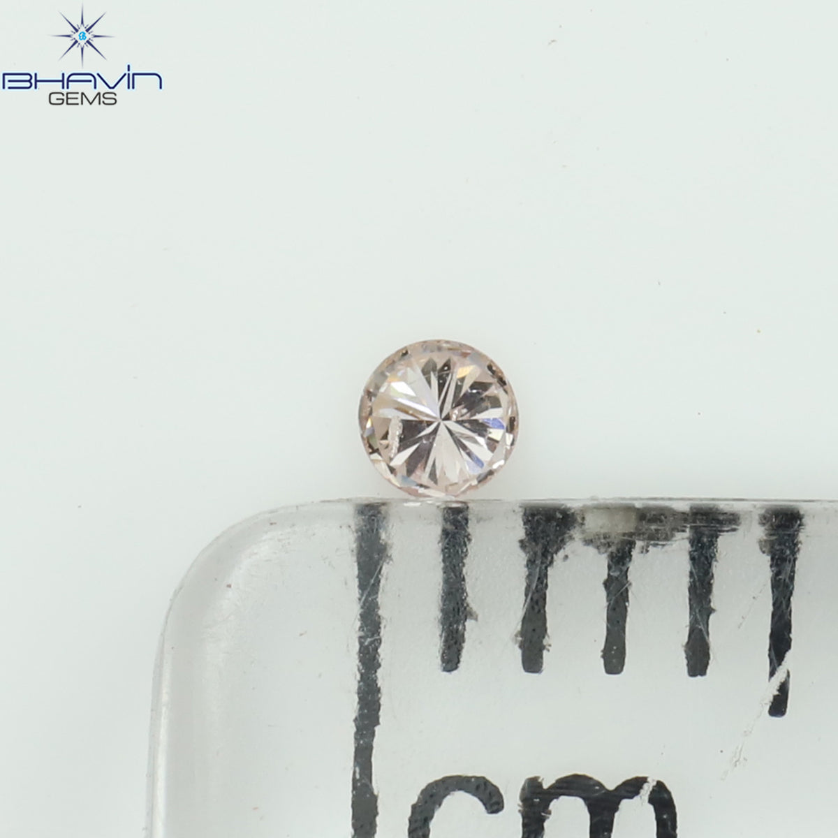 0.03 CT ラウンドシェイプ 天然ダイヤモンド ピンク（アーガイル）カラー SI2 クラリティ（1.97 MM）