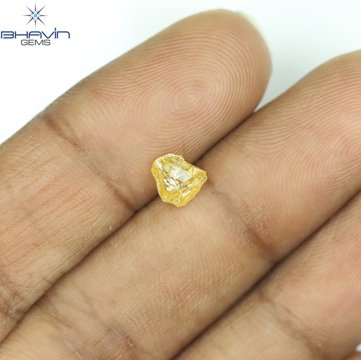 0.76 CT Natural Rough Diamond Orange Color Clarity VS (5.39 MM)