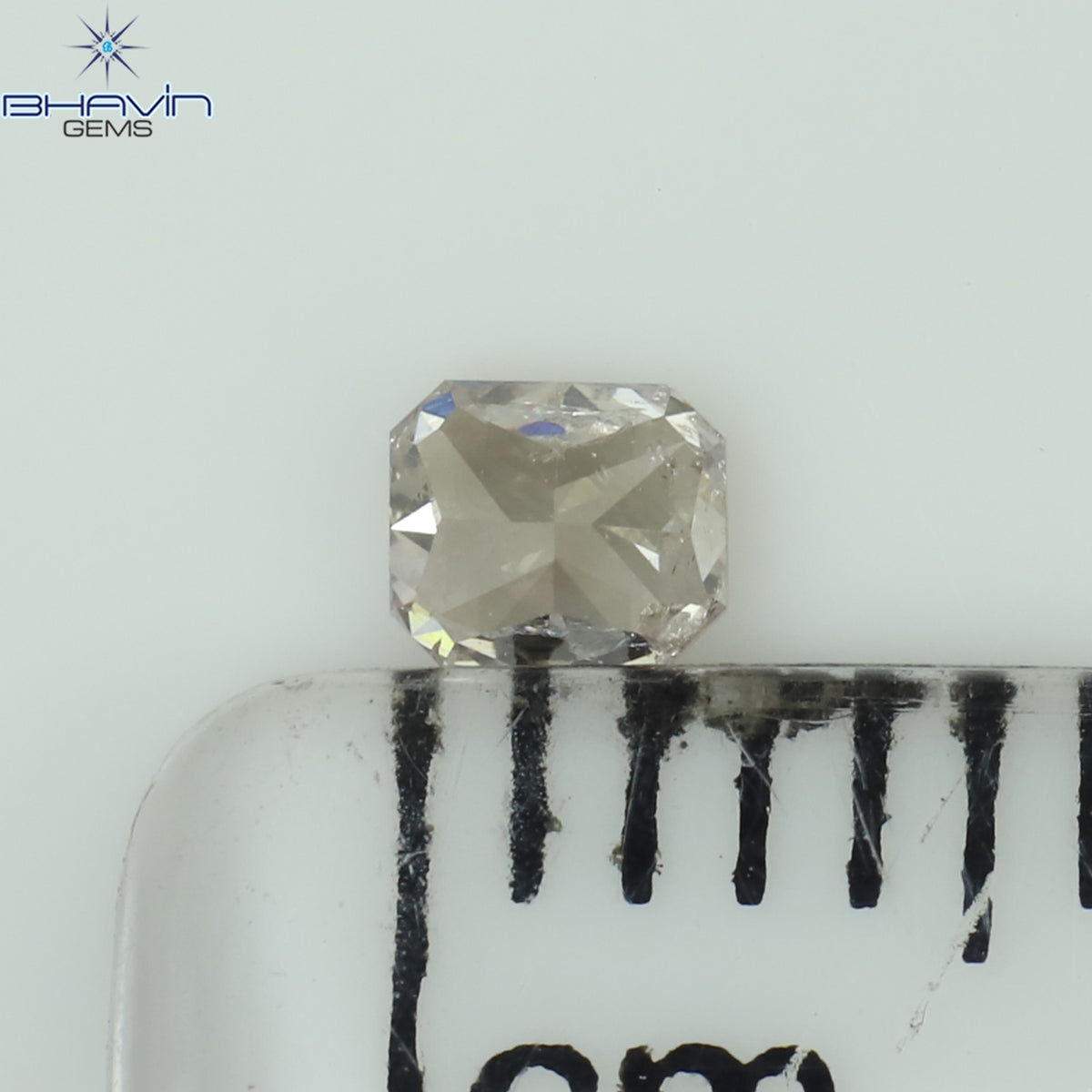0.13 CT Natural Radiant Diamond Pink Color Clarity SI2 (2.98 MM)