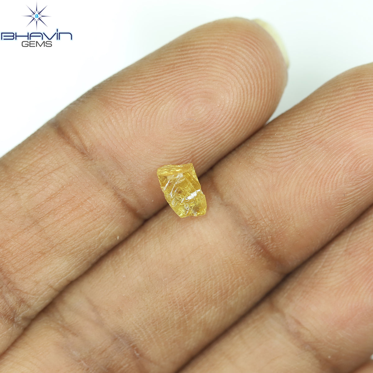 0.66 CT Natural Rough Diamond Orange Color Clarity VS (6.71 MM)