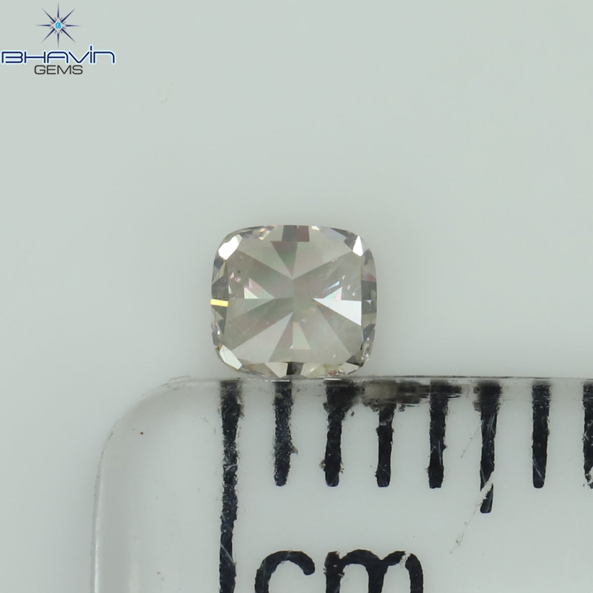 0.05 CT クッションシェイプ 天然ダイヤモンド ピンクカラー VS2 クラリティ (2.28 MM)