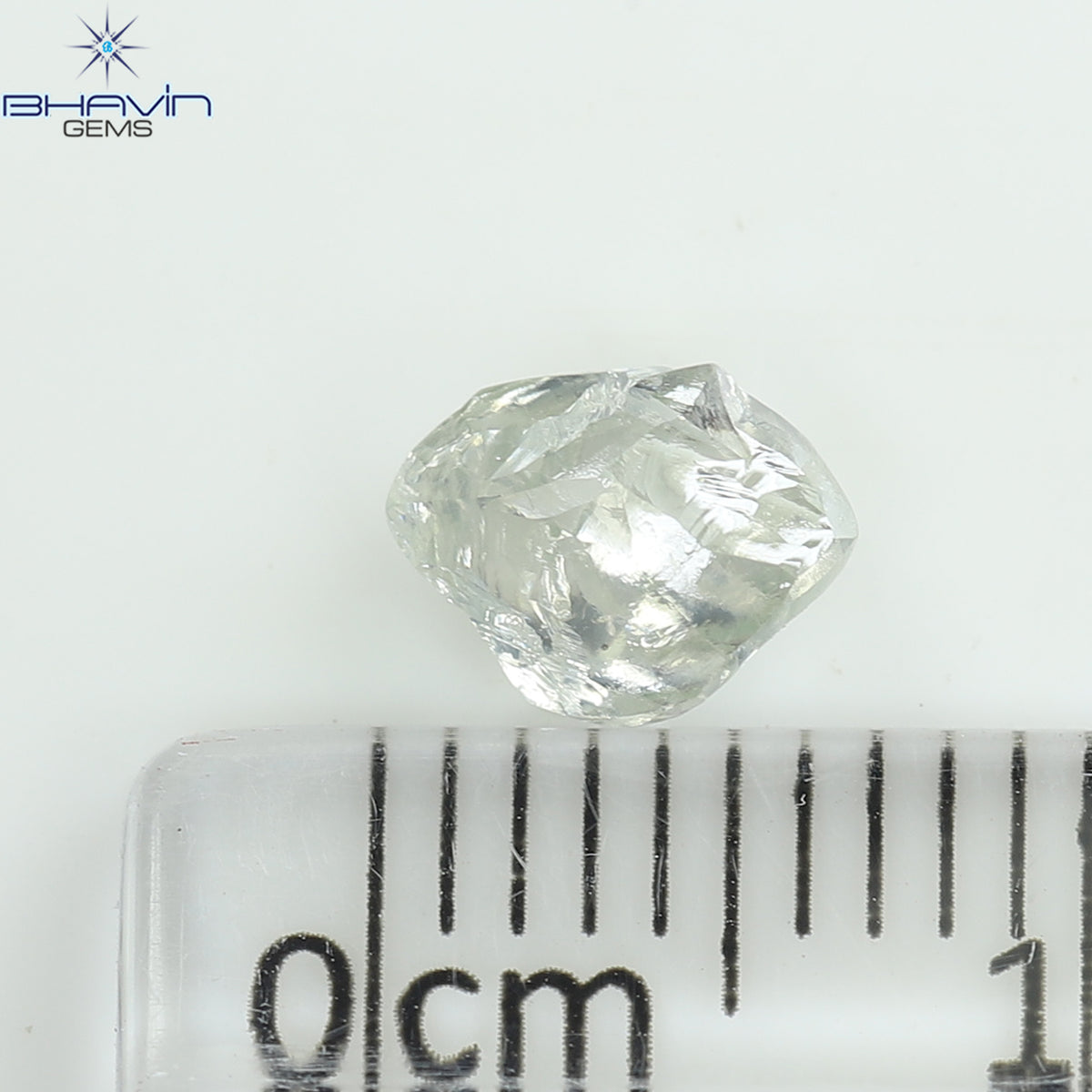 0.93 CT Natural Rough Diamond Green Color Clarity VS (6.74 MM)