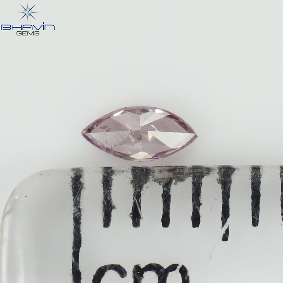 0.05 CT マーキスシェイプ 天然ルースダイヤモンド ピンクカラー SI2 クラリティ (3.90 MM)