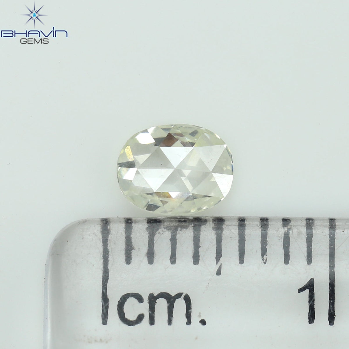 0.21 CT オーバルシェイプ 天然ダイヤモンド ホワイトカラー I2 クラリティ (4.57 MM)