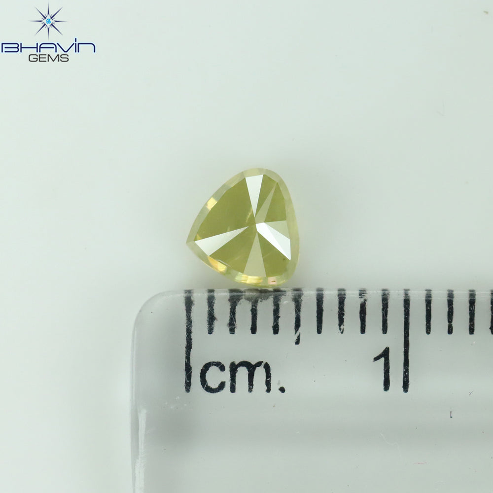 0.74 CT Heart Shape Natural Diamond Green Yellow Color I3 Clarity (5.20 MM)