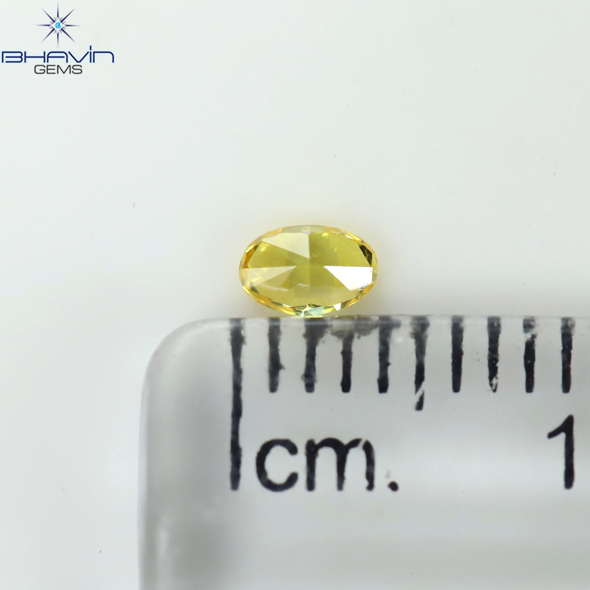 0.12 CT オーバルシェイプ 天然ダイヤモンド イエローオレンジカラー VS1 クラリティ (3.84 MM)
