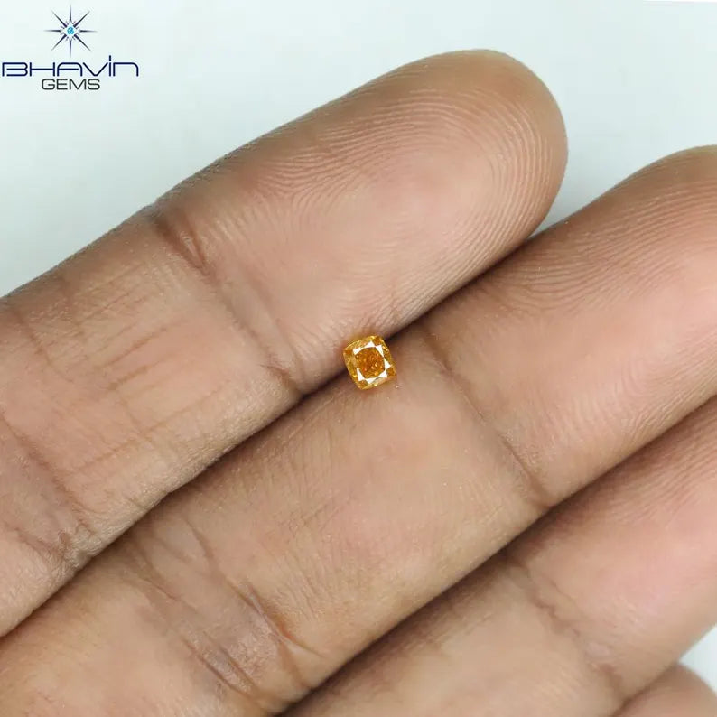 0.20 CT クッション シェイプ ナチュラル ルース ダイヤモンド グリーン カラー VS1 クラリティ (3.38 MM)