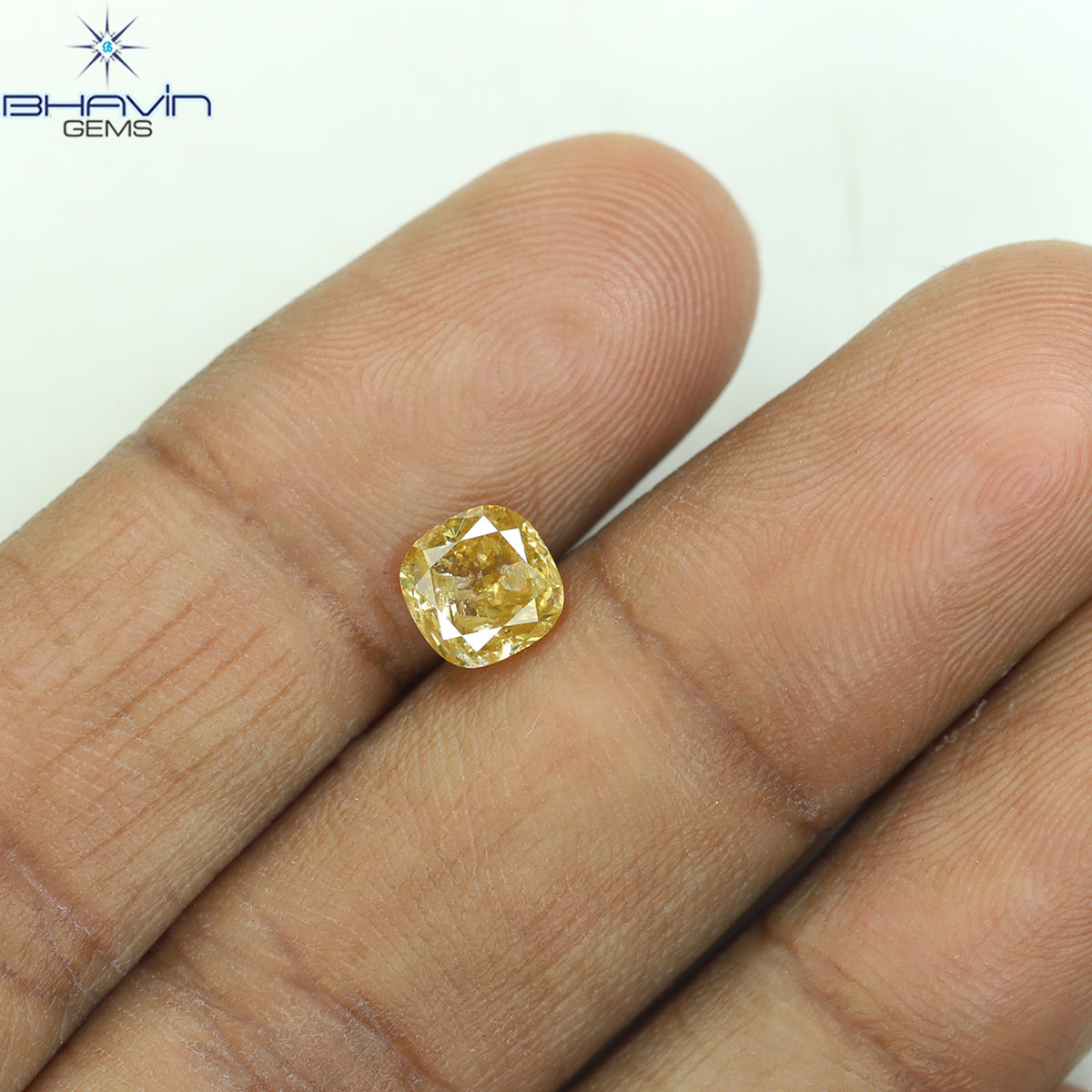 1.08 CT クッションシェイプ 天然ダイヤモンド ブラウンイエローカラー I3 クラリティ (5.71 MM)