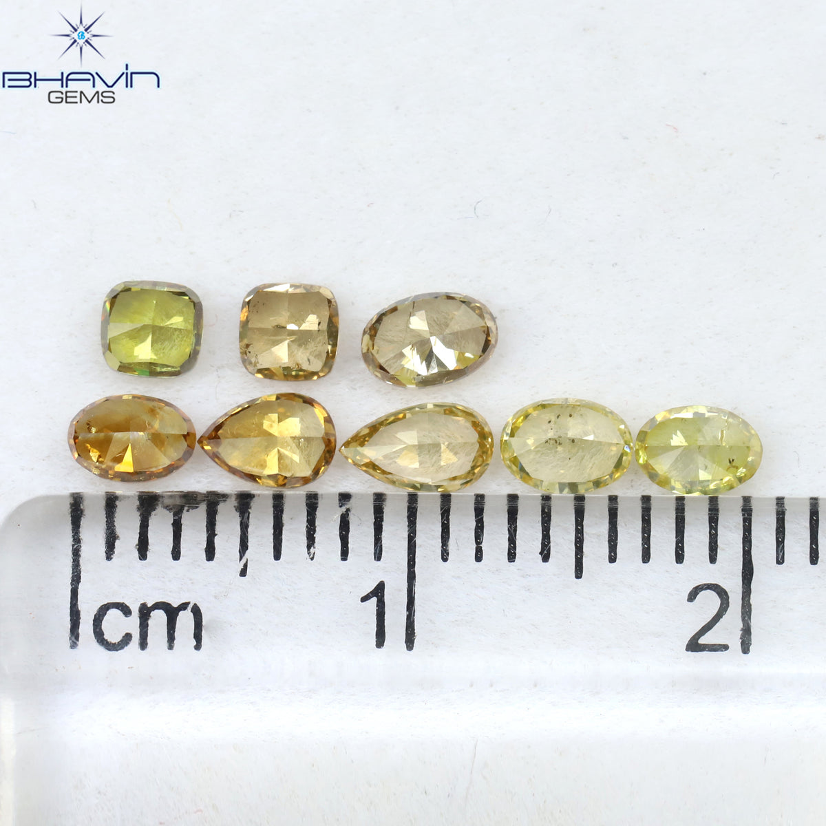 0.34 CT ハートシェイプ ナチュラル ダイヤモンド オレンジ色 VS1 クラリティ (4.59 MM)