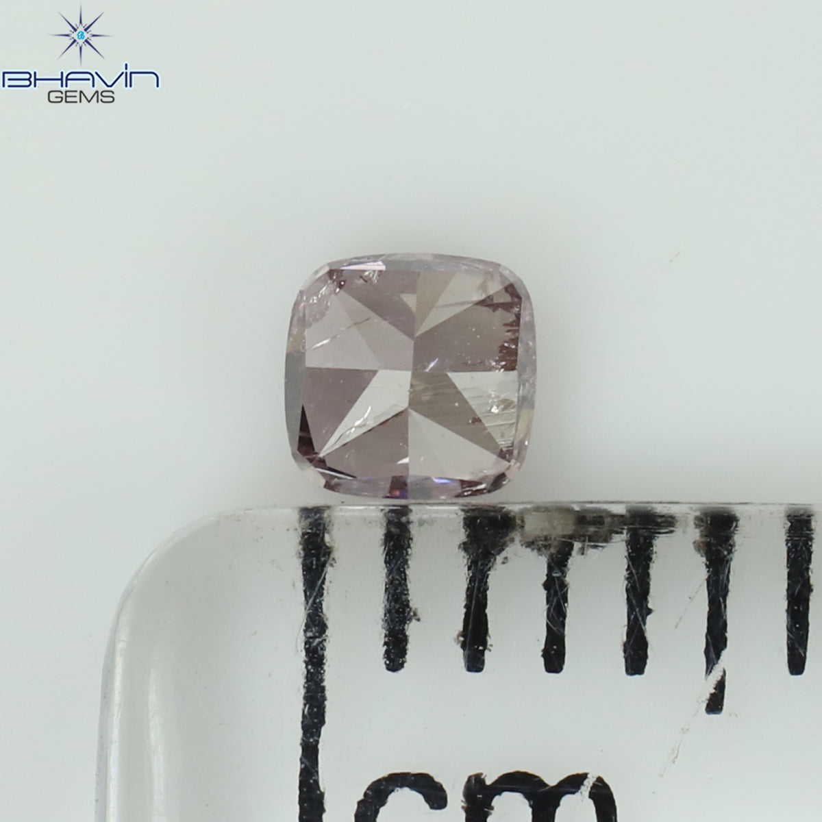 0.20 CT クッションシェイプ 天然ダイヤモンド ピンクカラー I1 クラリティ (3.14 MM)