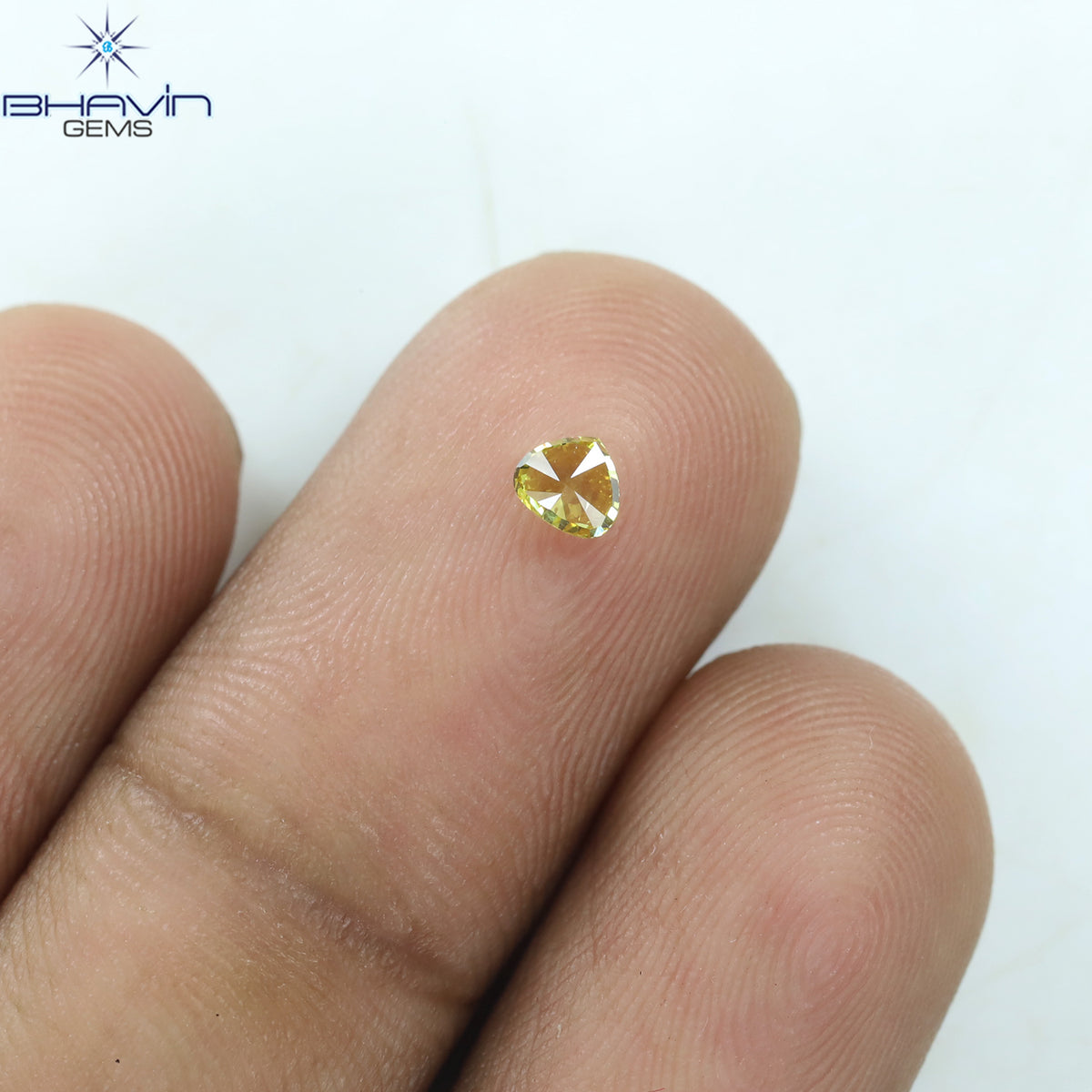 0.15 CT Heart Shape Natural Diamond Yellow Color VS1 Clarity (3.49 MM)
